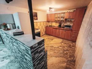 Închiriez cabana 3 insule - imagine 10