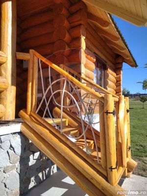 Vanzare 2 cabane de agroturism la 15km de Pestera Scarisoara - imagine 19