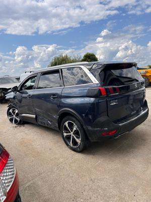 Dezmembram Peugeot 5008 din 2017 motor 2.0 BlueHDi 181CP cod motor AH01 - imagine 5