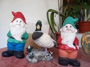 Canada,Olanda,Franta,DECORATIUNI Casa,Gradina,UNICATE,unele SOLARE,Pitici,Cocos,Veverita,CUPLU inima