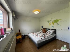 Zona Primarie Mogosoaia | Complex de case cu bariera | Curte cu foisor - imagine 16