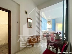 Apartament 2 camere, zona Centrala - Piata Catedralei - imagine 2