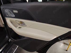 Detailing Auto Interior - imagine 6
