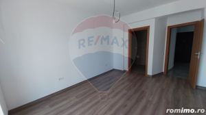 Apartament de vanzare 3 camere Mamaia - imagine 6