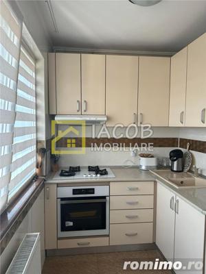 Apartament 4 camere decomandate, ultracentral, Bacau - imagine 3