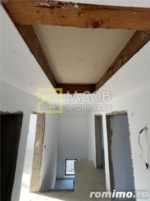 Casa ''la gri'' P+M, Dumbrava -Itesti, jud Bacau - imagine 15