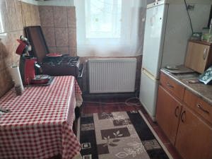 Vând apartament în centrul orașului Vânju Mare  - imagine 6