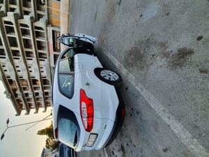 Vând Ford focus ecoBoost benzină 2014, motor 1.0 turbo,105 cp. - imagine 4