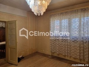 De vanzare casa cu 3 camere in Ciresu - imagine 8