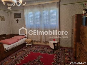 De vanzare casa cu 3 camere in Ciresu - imagine 10