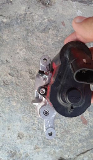 Vand etrier stanga spate Audi A6 C6 - imagine 4