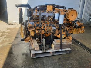 Vand motoare pentru excavatoare  - imagine 3