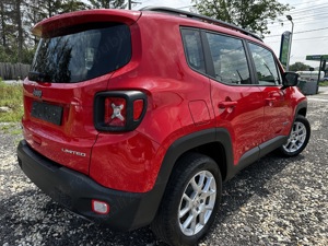 Jeep Renegade 1.3T 4xe AT6 PHEV Altitude  - imagine 4