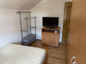 Proprietar ofer spre inchiriere un apartament cu 3 camere