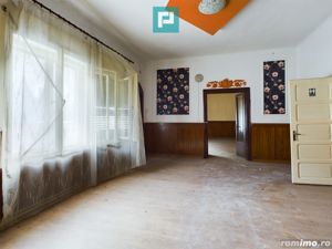 Apartament cu 3 camere în zonă Centrală, Lipova - imagine 7