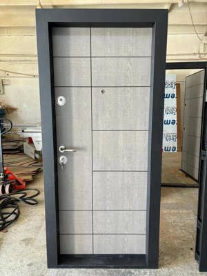 Uși de exterior și interior  - imagine 5