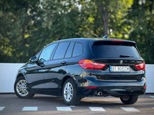 BMW 216d - imagine 8