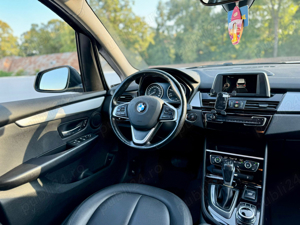 BMW 216d - imagine 7