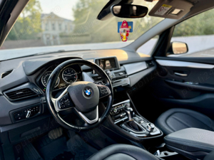 BMW 216d - imagine 2