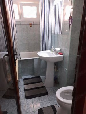 Apartament de vânzare Otelu Roșu  - imagine 2