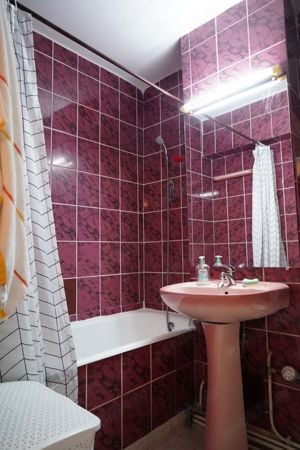 Proprietar, vând apartament mobilat, cu 4 camere în Deva, zona Lido, etaj 1 din 7 - imagine 6