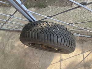 Vând 4 bucăți jante cu cauciuri - imagine 3