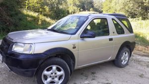 Land Rover Freelander   4 x 4