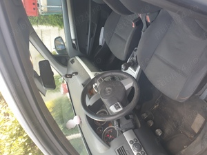 Vând Opel.astra h 1.7 ecotech  diesel anul 2008 - imagine 3