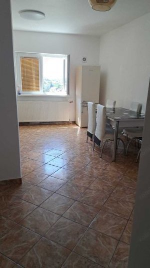 Apartament 3 camere, zona Brancoveanu - imagine 2