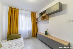 Apartament 3 camere modern in Intim - imagine 4