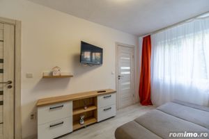 Apartament 3 camere modern in Intim - imagine 3