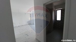 Apartament 2 camere de vanzare pe Bld. Mamaia Constanta - imagine 6