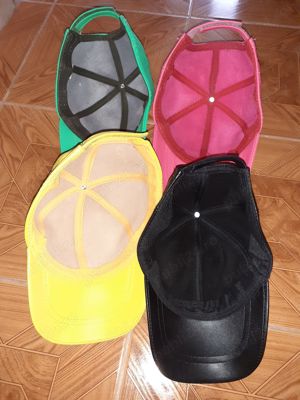 Șapca din piele cu cozoroc diverse culori - imagine 10