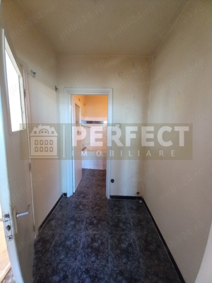 Apartament 3 camere, et 5 8 Bdul Republicii - 55000 euro - imagine 3