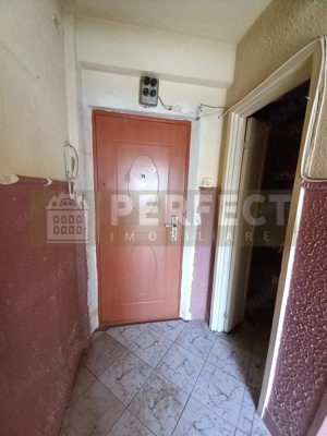 Apartament 3 camere, et 5 8 Bdul Republicii - 55000 euro - imagine 14