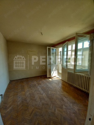 Apartament 3 camere, et 5 8 Bdul Republicii - 55000 euro - imagine 6