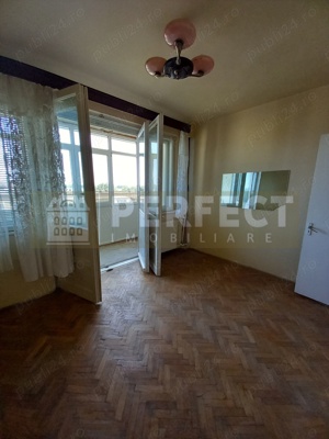 Apartament 3 camere, et 5 8 Bdul Republicii - 55000 euro - imagine 5