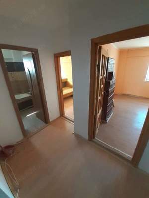 Proprietar, 3 camere, decomandat, 77 mp, et. 2, 68.500 euro - imagine 6