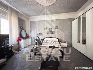 Apartament 4 camere, etajul 1 cu acoperisul reabilitat in Piata Maria. - imagine 3