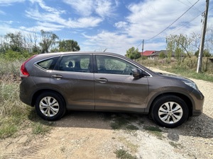 Honda CR-V 2015, unic proprietar, masină nefumatori, intretinuta, revizii la repr Honda - imagine 3