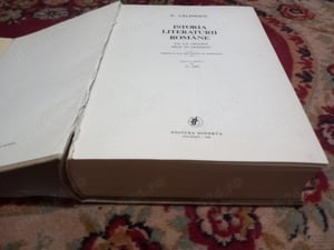 Istoria literaturii romane 1060 pagini  - imagine 2