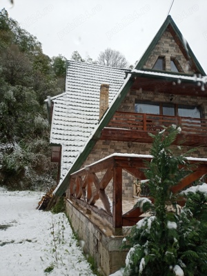 Cabana in cheile Tăii județul Hunedoara  - imagine 4