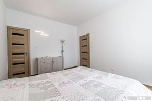 Apartament 2 camere spatios la casa individuala, zona centrala - imagine 4