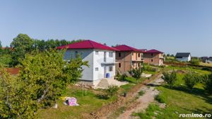 Casă/Vilă la Cheie, 5 Camere 600mp teren de Vânzare, Tomești-Chicerea - imagine 8