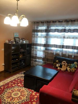 Se inchiriaza apartament cu 3 camere in zona ultracentrala mobilat su utilat! - imagine 2