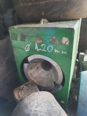 abric ascutit pari lemn - imagine 2