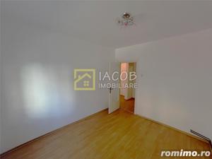 Apartament 3 camere decomandate, pretabil afacere, loc. Comanesti, jud. Bacau - imagine 16