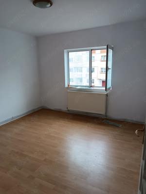 Apartament 2camere - imagine 4