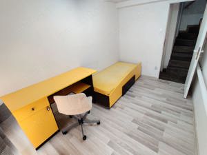 Inchiriezi garsoniera cu doua nivele - imagine 3