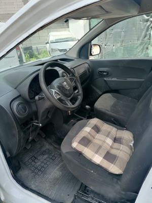 Vand Dacia Dokker fabricație 2018 benz + Gpl omologat stare perfectă - imagine 6